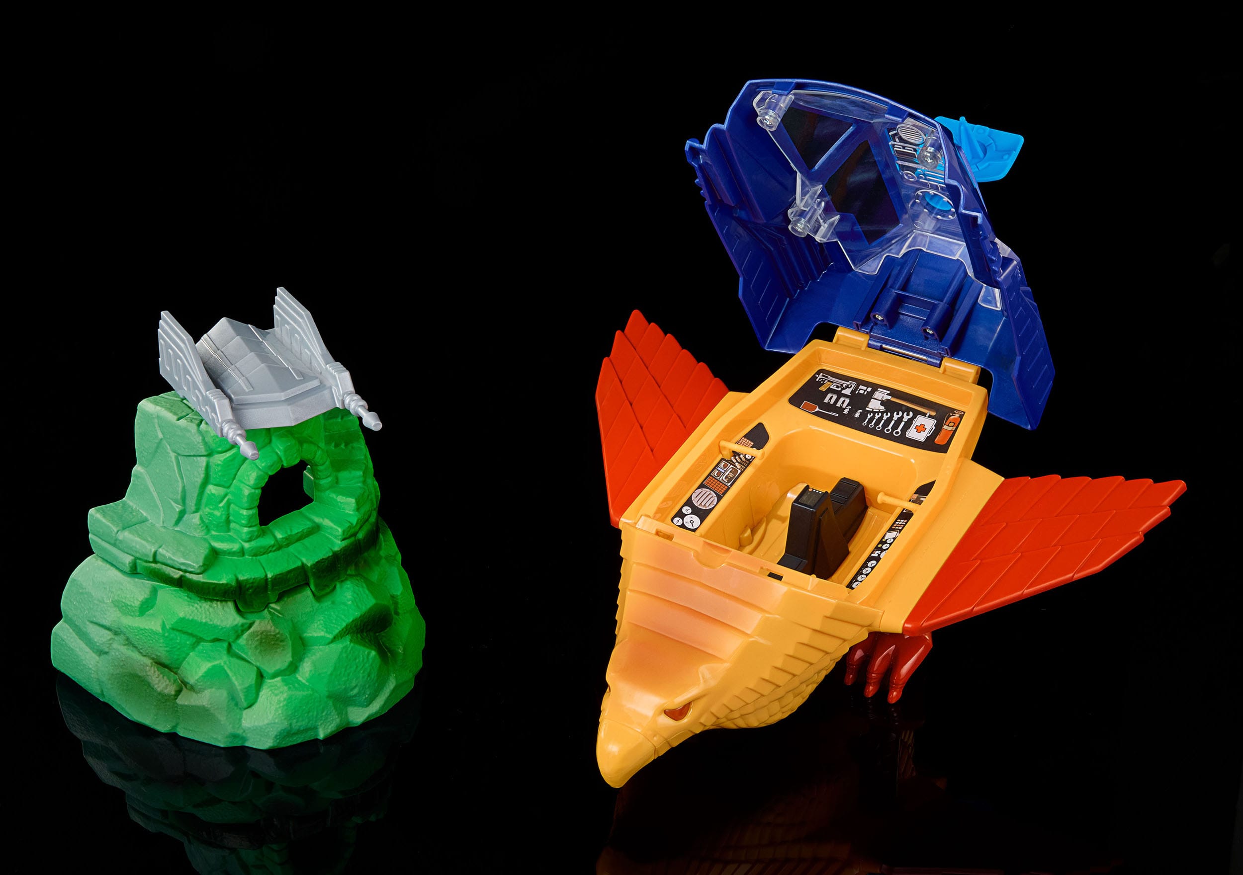 Masters of the Universe Origins - Talon Fighter with Point Dread