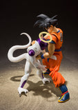 Bandai S.H.Figuarts DRAGON BALL Z - Son Goku (A Saiyan Raised on Earth)