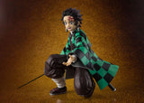 Bandai S.H.Figuarts DEMON SLAYER - Tanjiro Kamado (The Final Battle in the Infinity Castle)